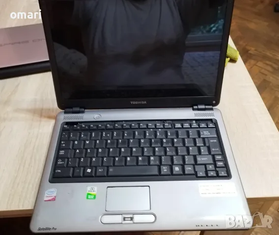 Продавам Два лаптопа цял за части, снимка 2 - Лаптопи за дома - 55841787