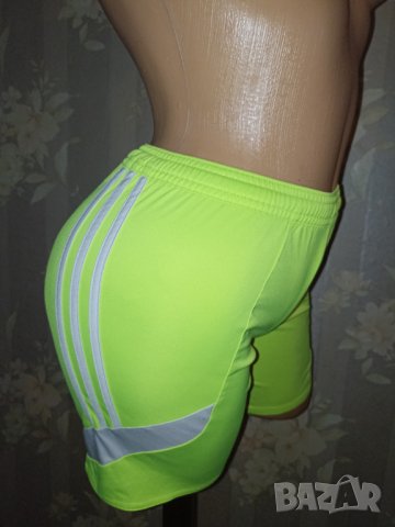 Adidas Climalite- Оригинални неонови футболни шорти за  ръст 140 см., снимка 6 - Детски къси панталони - 38894190