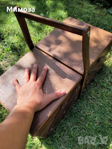 Дървена кутия за шивашки принадлежности, снимка 9 - Антикварни и старинни предмети - 41710301