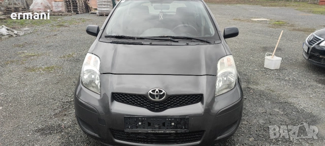 Toyota Yaris Evo 1.0 2011г, снимка 4 - Автомобили и джипове - 53607584