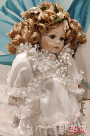 Порцеланова кукла Leonardo Collection , снимка 2 - Колекции - 50657516