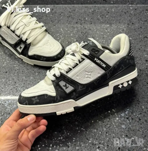 Нови обувки Luis Vuitton 