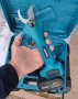 Безчеткова акумулаторна ножица Makita 24V