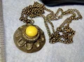 Стар ЕТНО АРТ БРОНЗОВ МЕДАЛЬОН с БРОНЗИРАНА СТОМАНЕНА ВЕРИЖКА , снимка 2