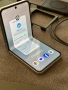 Samsung Z Flip 7 FE 256 GB - 1350 лв. / 690.24, снимка 5