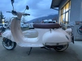 Скутер Vespa, снимка 2