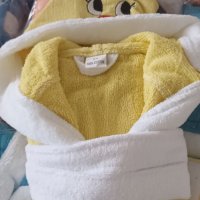 Детски памучни хавлиени халати за баня със качулка от 100% памук., снимка 3 - Хавлии и халати - 40689355