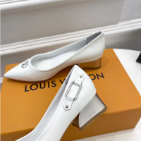 Дамски елегантни на ток LOUIS VUITTON - реплика, снимка 4 - Дамски обувки на ток - 36142435