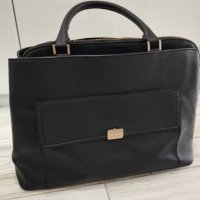 Черна дамска чанта Zara, снимка 10 - Чанти - 41019102