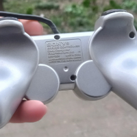 Оригинален Silver Controller за Playstation 2 SCPH 10010, снимка 2 - Аксесоари - 44533138