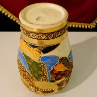 Satsuma Kinkozan Tsukuru,ваза японски порцелан. , снимка 15 - Вази - 33984435