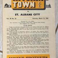 Книги Футбол - Програми: Hitchin Town - St. Albans City - 1966, снимка 1 - Енциклопедии, справочници - 36440587