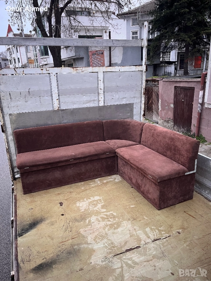 Ъглов диван, снимка 1
