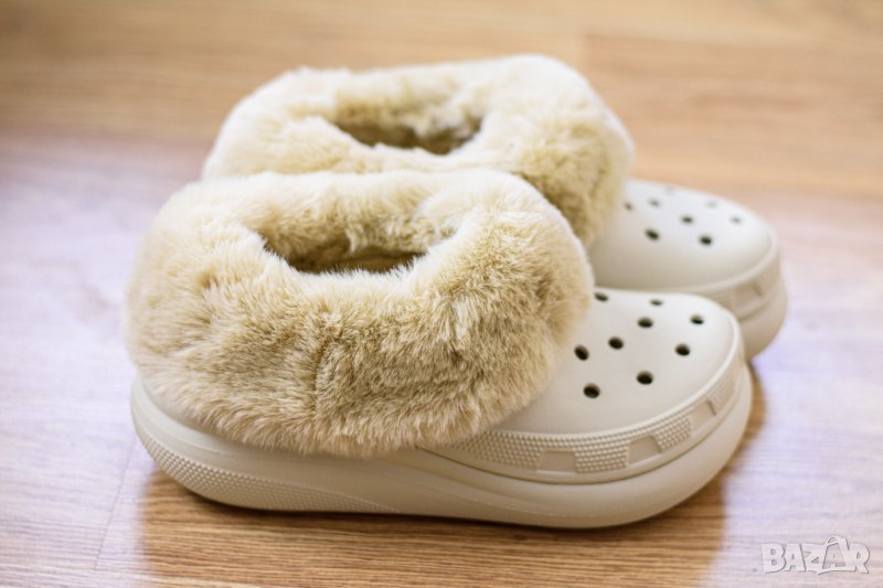 Оригинални обувки с пух Crocs Furever Crush Shoe, размери 36-39, снимка 1