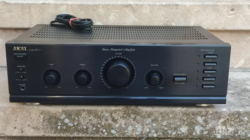 Класически Транзисторен стерео усилвател AKAI AM-17 - в отлично състояние., снимка 1