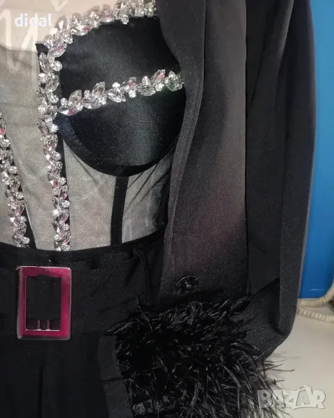Бутикови сако с пера , корсет с кристали и елегантен панталон , снимка 1