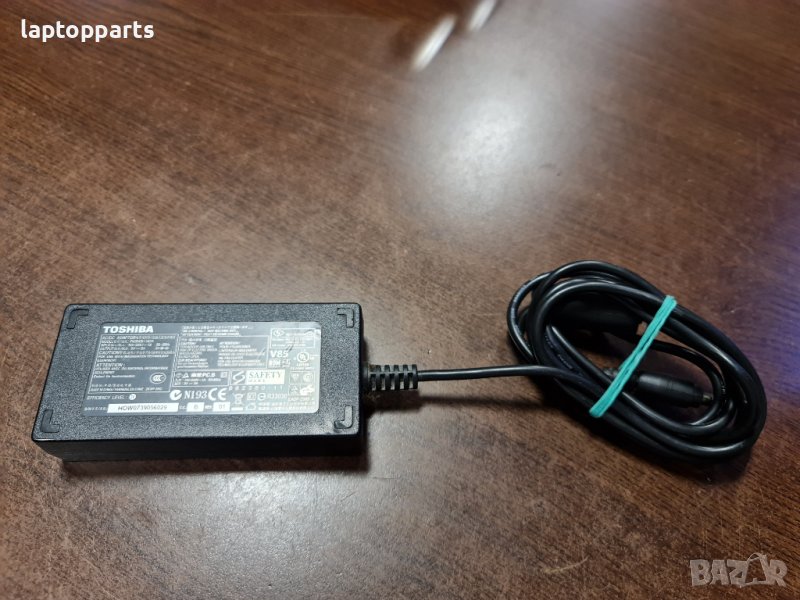 Toshiba PA3543U-1ACA - EADP-25BB A - 5V 5A 25W, снимка 1