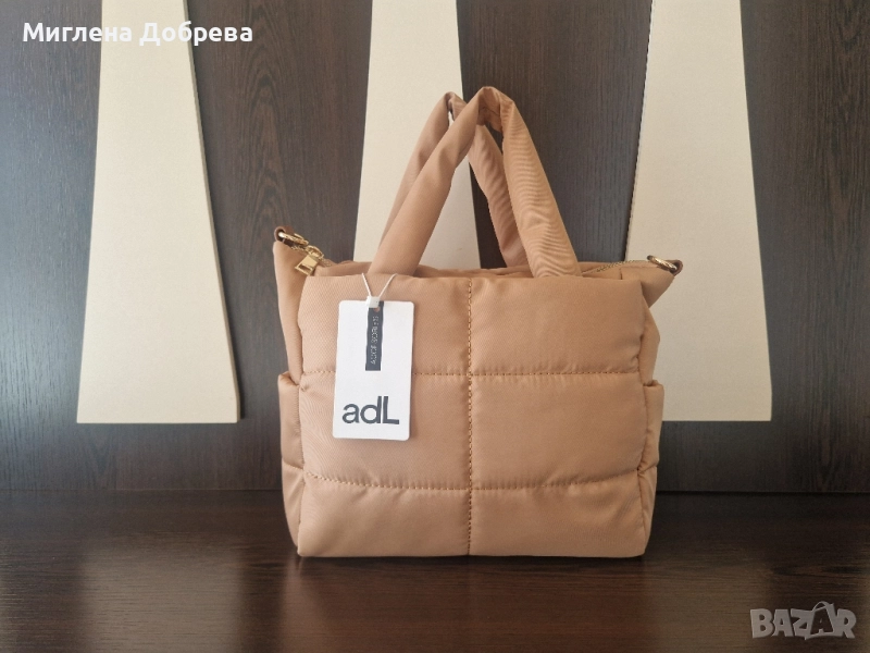 Дамска чанта , снимка 1
