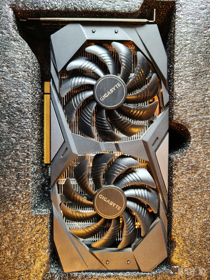 Gigabyte Nvidia Geforce RTX 2060 OC 6GB, снимка 1