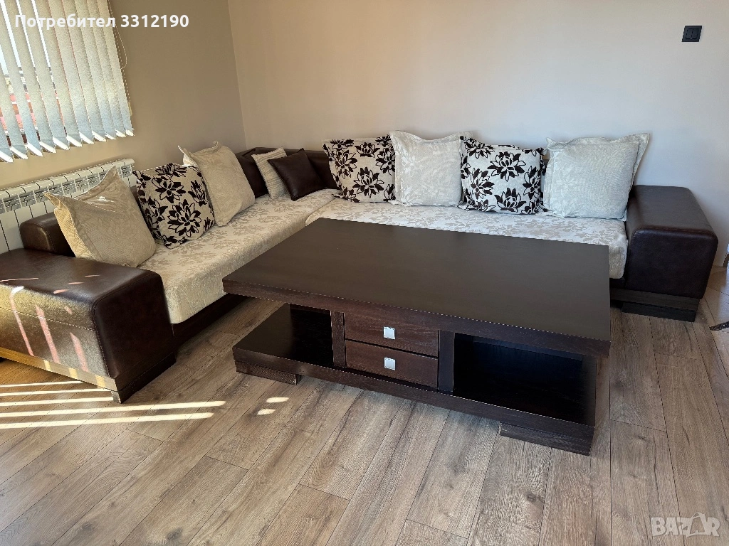 Ъглов диван + обзавеждане, снимка 1