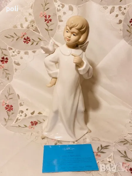 порцеланова статуетка , снимка 1