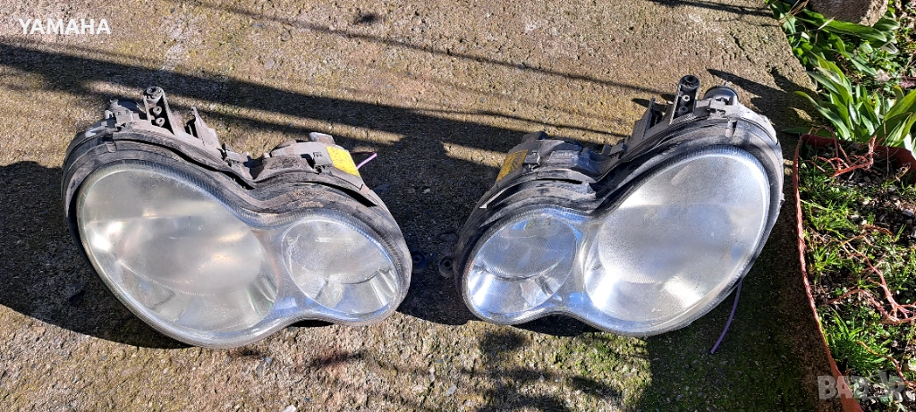 Фарове за Мерцедес  Ц 180    2005 година , снимка 1