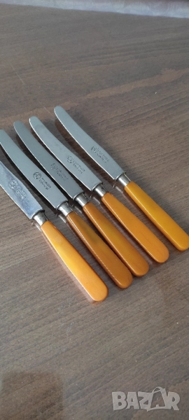 Комплект ножове "Солинген"* Ретро* С дръжки от каталин, снимка 1