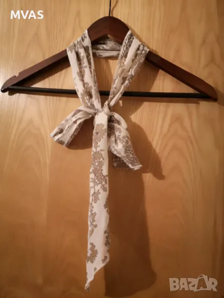 Ново малко шалче за шия пролетно на цветя, снимка 1