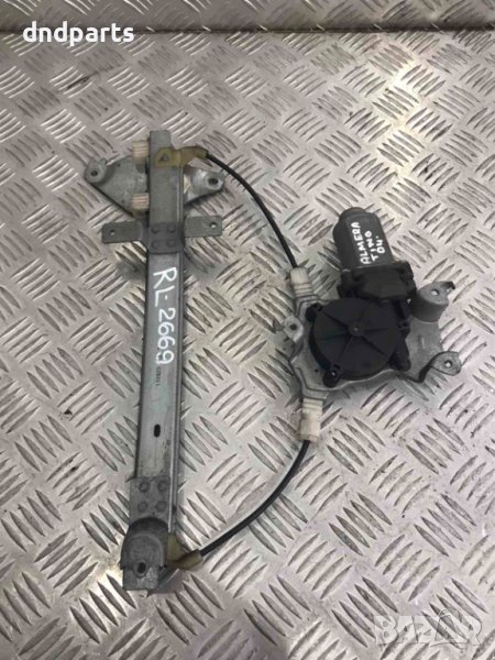 Заден ляв стъклоповдигач Nissan Almera Tino,2004г., снимка 1