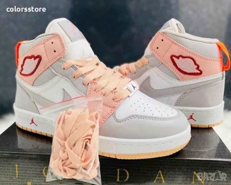 Дамски маратонки  Nike  код AF227, снимка 1