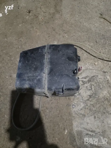 казанче с моторче за чистачки от тойота селика 2002г, снимка 1
