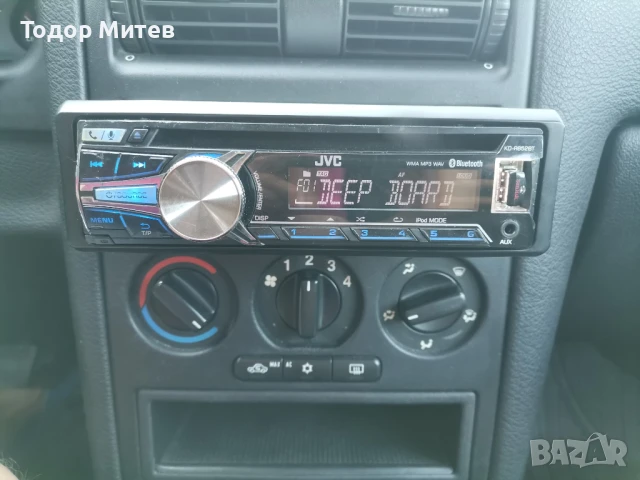JVC KD-R 852BT, снимка 2 - Аудиосистеми - 50787202