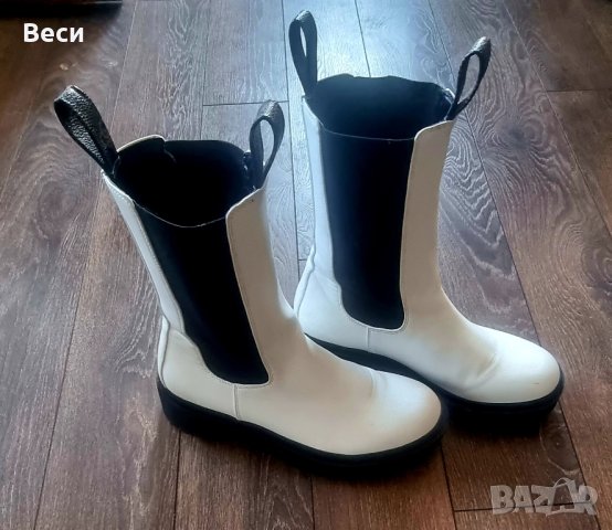 Дамски боти Guess, снимка 4 - Дамски боти - 42562995