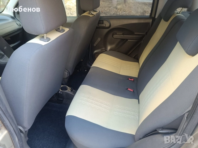 Фиат Панда 2011 г., снимка 7 - Автомобили и джипове - 52453713