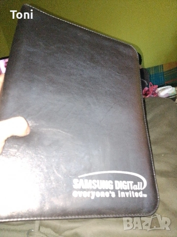 кожена папка топ чисто нова, снимка 3 - Ученически пособия, канцеларски материали - 53607241