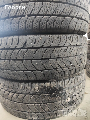 4бр.зимни гуми 215/65/16C Semperit, снимка 9 - Гуми и джанти - 53212726