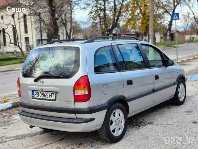 Опел Зафира 1.8 116 Газ ижкнц/Клима, снимка 4 - Автомобили и джипове - 52589638