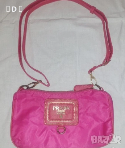 PRADA чантичка , снимка 5 - Чанти - 53301082
