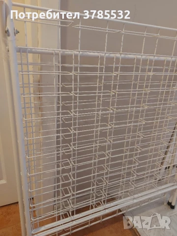 Щендер за очила, снимка 2 - Стелажи и щандове - 50679024