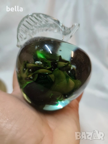 Стъклено преспапие „Ябълка“-Муранско стъкло, снимка 5 - Антикварни и старинни предмети - 53836167
