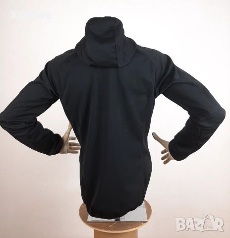 Haglofs Mistral Hood Gore - Оригинално мъжко софтшел яке размер M, снимка 4 - Якета - 52829536