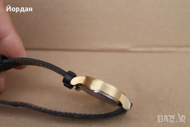 Даммски Швейцарски часовник '' Wenger'' , снимка 3 - Дамски - 49933988