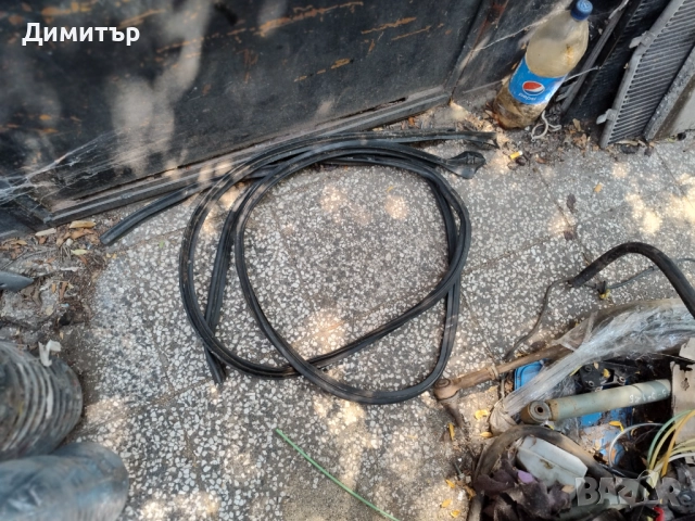 Уплътнения - Лайстни Таван За 4 Врати За Рено Клио 2 2003г / Renault Clio 2 2003y