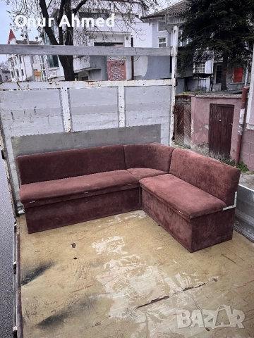 Ъглов диван