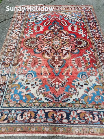 Ръчно тъкан Хамадански килим, снимка 3 - Килими - 51632833