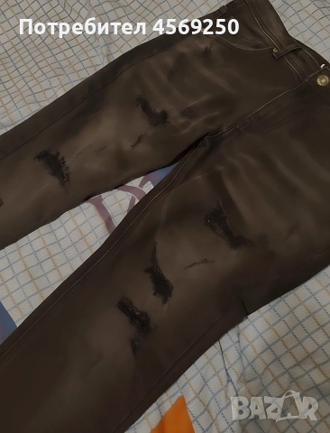 Нови черни мъжки дънки размер M. Стилни, с ефектен накъсан дизайн., снимка 2 - Дънки - 53837114