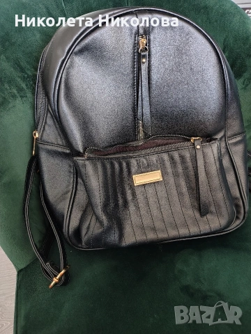 Дамска раница 