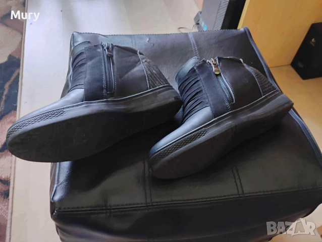 Черни боти със скрита платформа, снимка 2 - Дамски боти - 51888310