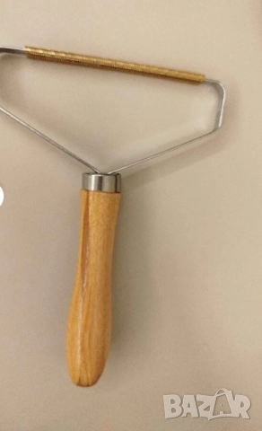 🧥✨ Ръчен уред за премахване на мъх и топчета от дрехи 