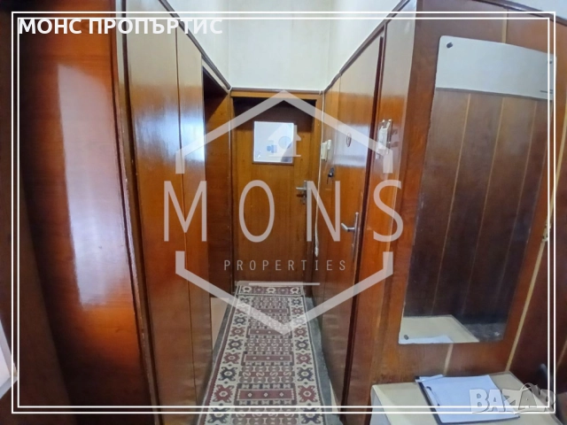 Просторен тристаен апартамент в централната част на гр. Севлиево., снимка 12 - Апартаменти - 52523656